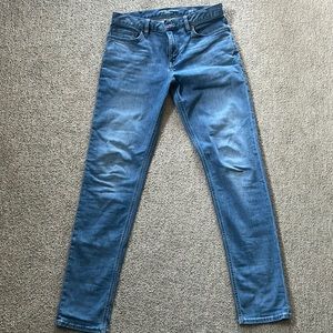 Banana Republic Slim fit Traveler light blue jeans 30x32